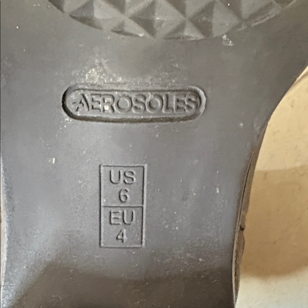 ⭐️ Aerosoles Ride Around Dark Brown Expandable Calf Ridging Boots - size 6 - Picture 2 of 9